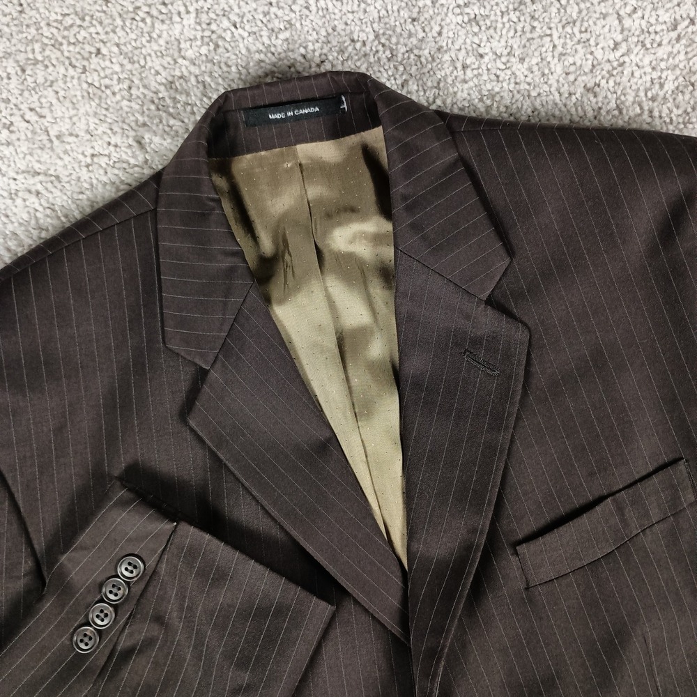 Calvin Klein 40R Mens Brown Pinstripe 2 Piece Pure New Wool Suit Made in Canada
